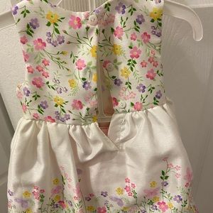 Little girls dress. Nanette brand